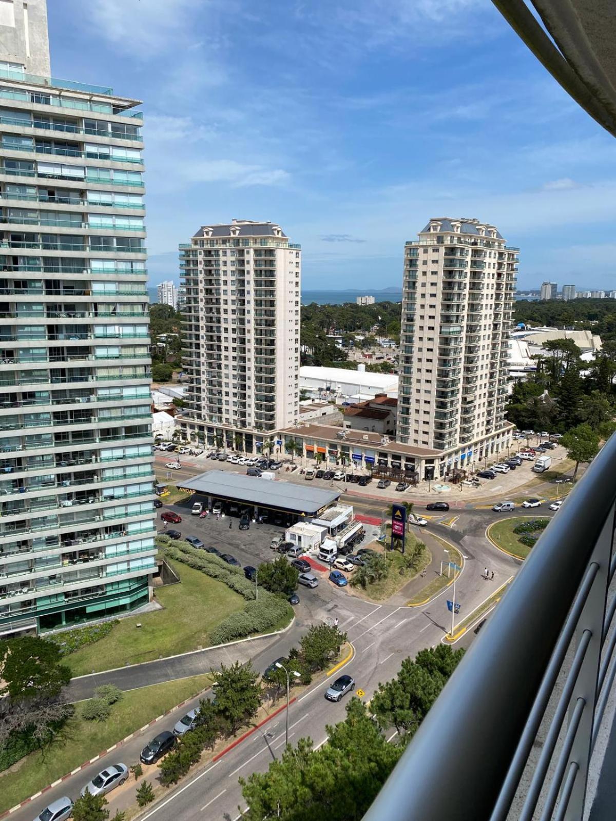 Apartamentos Torre Tressesenta Punta del Este Exteriér fotografie