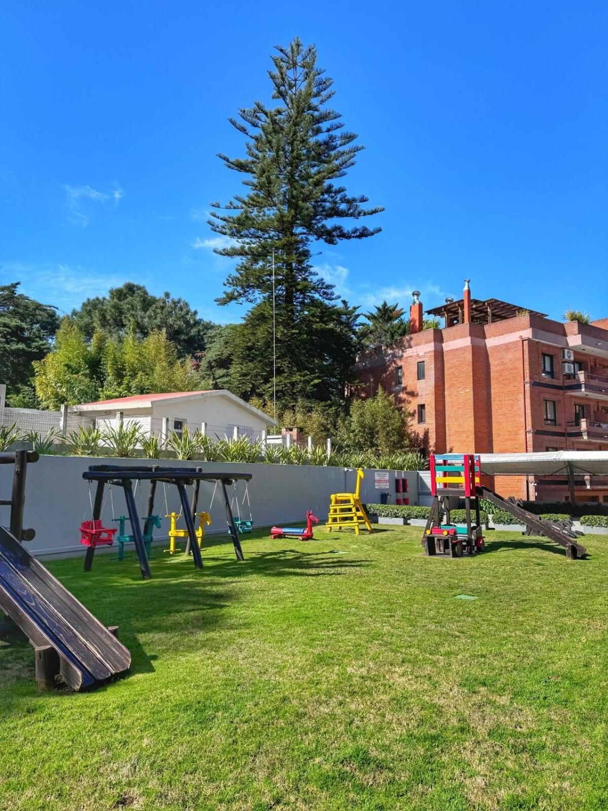 Apartamentos Torre Tressesenta Punta del Este Exteriér fotografie